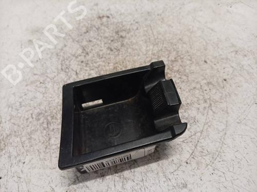Used Ashtray Ashtray MERCEDES-BENZ B-CLASS Sports Tourer (W245) B 200 CDI (245.208) (140 hp) 37253555 37253555