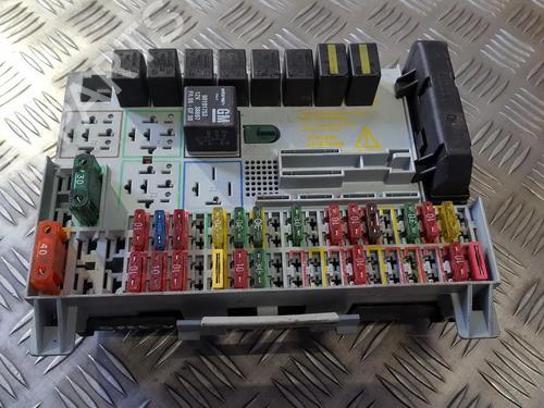 Used Fuse box Fuse box OPEL VECTRA B (J96) 2.0 DI 16V (F19) (82 hp) 33491579 33491579
