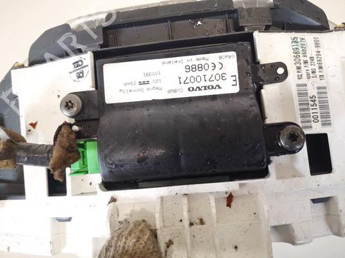 Used Electronic module Electronic module VOLVO S40 II (544) 2.0 D (136 hp) 32907885 32907885