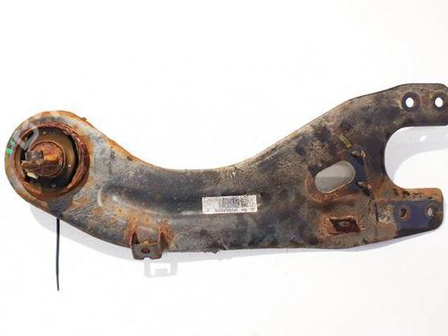 Used Right rear suspension arm Right rear suspension arm KIA CEE'D (JD) 1.6 GDI (135 hp) 35292424 35292424