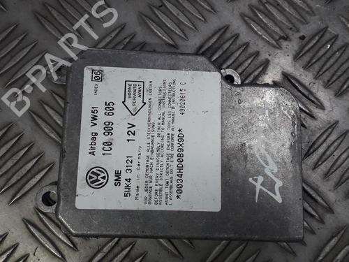 Used ECU airbags ECU airbags VW SHARAN (7M8, 7M9, 7M6) 1.9 TDI (130 hp) 33496727 33496727