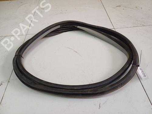 Used Rubber door seal Rubber door seal OPEL ASTRA H (A04) 1.7 CDTI (L48) (100 hp) 34923823 34923823