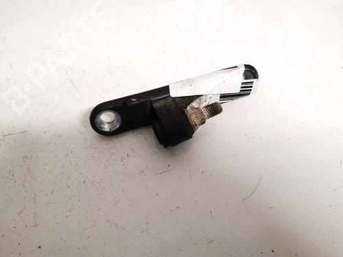 hingedoor-check-strap-mercedes-benz-c-class-w202-1993-1994-1995-1996-1997-1998-1999-2000-32622355 main image