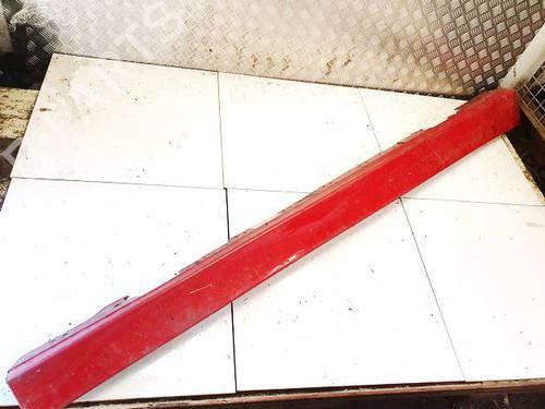Used Right sideskirt Right sideskirt 34771000 34771000