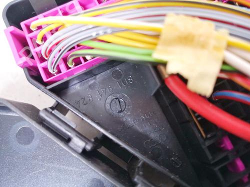 Fuse box AUDI A4 B5 (8D2) 1.9 TDI | BP33086777E1 - Image 3