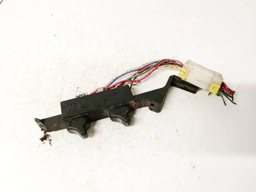 Used Switch Switch NISSAN PRIMERA (P10) 2.0 16V (116 hp) 32624801 32624801