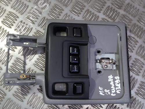 Used Interior roof light Interior roof light MITSUBISHI SPACE RUNNER MPV (N1_W, N2_W) 1.8 (N11W) (122 hp) 35684096 35684096