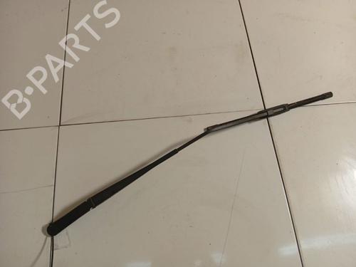 Used Front windshield wiper arm Front windshield wiper arm 38579007 38579007