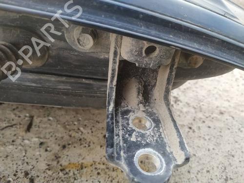 Dørhængsel/Dørbegrænser Dørhængsel/Dørbegrænser KIA SPORTAGE II (JE_, KM_) 2.0 CRDi 4WD (113 hp) 32625127 32625127