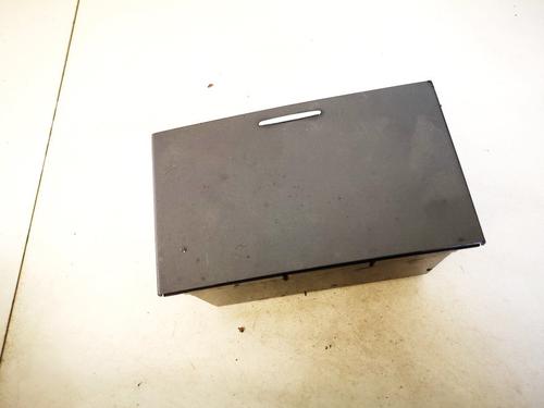 Vano posta oggetti Vano posta oggetti VW PHAETON (3D1, 3D2, 3D3, 3D4, 3D6, 3D7, 3D8, 3D9) 3.2 V6 (241 hp) 35526443 35526443