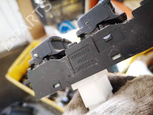 Switch KIA CARENS III MPV (UN) 2.0 CRDi 115 | BP32561400I30 - Image 3