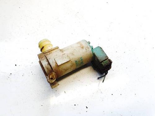 Used Washer pump Washer pump VW PASSAT B7 (362) 1.6 TDI (105 hp) 34879414 34879414
