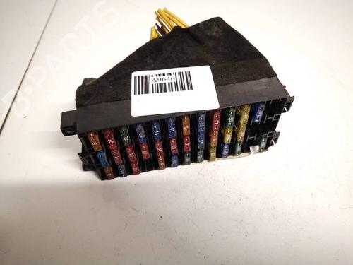 Used Fuse box OPEL MOVANO A Bus (X70) 2.5 DTI (JD) (115 hp) 32619235