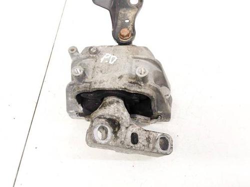 Used Engine mount Engine mount VW GOLF VI (5K1) 1.6 TDI (105 hp) 32949139 32949139