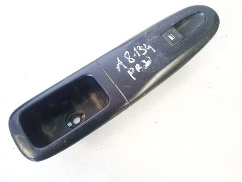 Used Switch Switch PEUGEOT 406 (8B) 2.0 HDI 110 (109 hp) 32920831 32920831