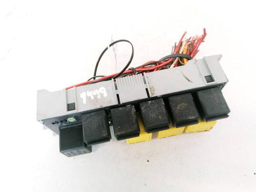 fuse-box-opel-meriva-a-mpv-x03-2003-2004-2005-2006-2007-2008-2009-2010-32918837 main image