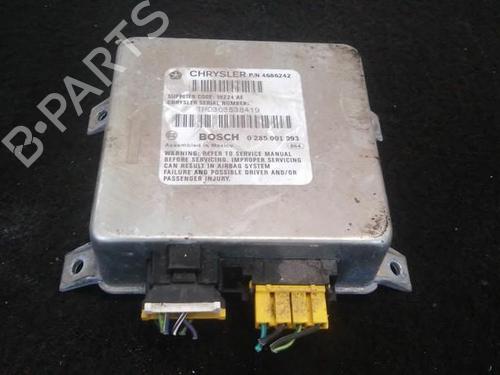 Used ECU airbags ECU airbags CHRYSLER VOYAGER / GRAND VOYAGER III (GS_, NS_) 2.4 i (151 hp) 33485600 33485600