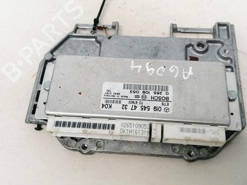Used Engine control unit (ECU) Engine control unit (ECU) MERCEDES-BENZ E-CLASS (W210) E 200 (210.035) (136 hp) 33069440 33069440