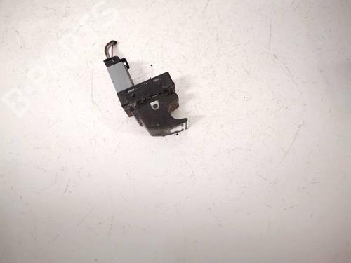 Used Switch Switch VW GOLF PLUS V (5M1, 521) 1.9 TDI (105 hp) 33862132 33862132