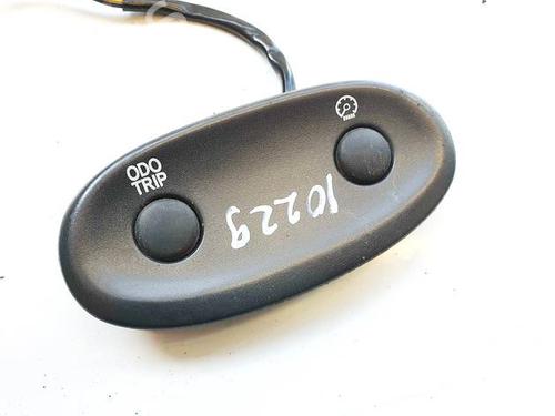 Switch TOYOTA YARIS (_P1_) 1.3 (NCP10, SCP12_) | BP35022211I30 - Image 2