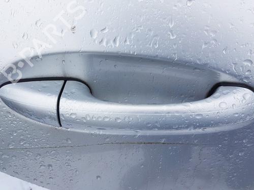 front-right-exterior-door-handle-mercedes-benz-c-class-w203-2000-2001-2002-2003-2004-2005-2006-2007-35620455 main image