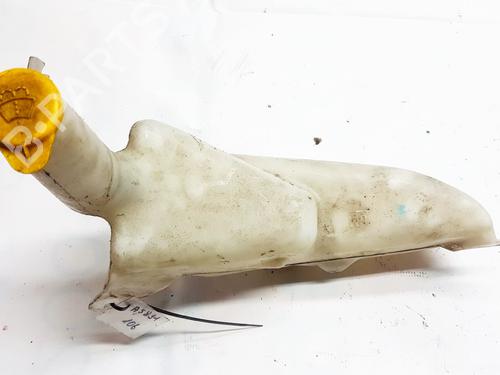 windscreen-washer-tank-opel-zafira-a-mpv-t98-1999-2000-2001-2002-2003-2004-2005-2006-35881024 main image