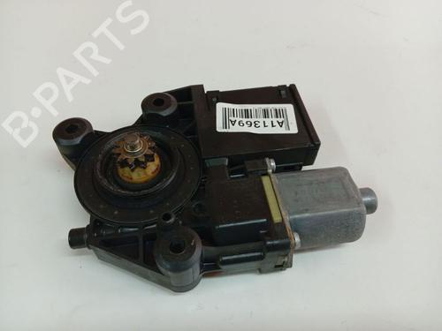 Used Right rear window motor Right rear window motor 36686233 36686233