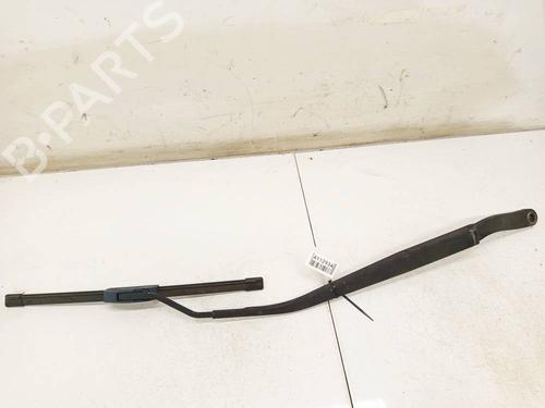 front-windshield-wiper-arm-opel-antara-a-l07-2006-2007-2008-2009-2010-2011-2012-2013-2014-2015-2016-2017-35829939 main image