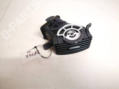 Used Air vent Air vent TOYOTA COROLLA Verso (ZER_, ZZE12_, R1_) 2.2 D-4D (AUR10_, AUR10R) (136 hp) 32935613 32935613