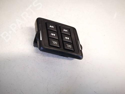 Used Steering wheel controls Steering wheel controls 35135503 35135503