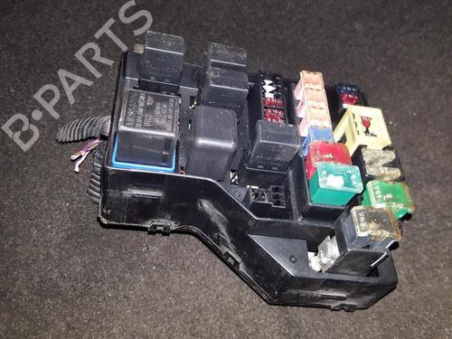 Used Fuse box Fuse box MITSUBISHI CARISMA (DA_) 1.6 (DA1A) (90 hp) 33479787 33479787