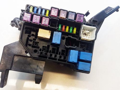 fuse-box-suzuki-sx4-ey-gy-2006-33104015 main image