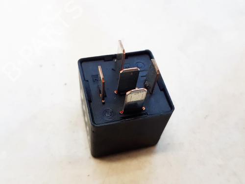 Electronic sensor FORD MONDEO III (B5Y) 2.0 16V DI / TDDi / TDCi | BP33106347M84 - Image 2