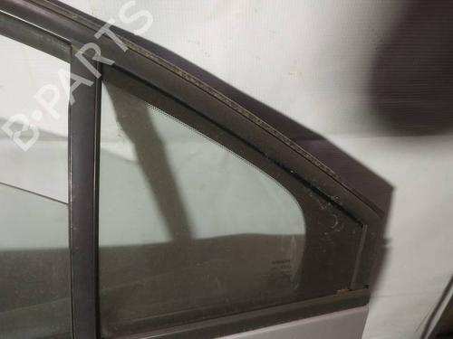 Used Rear right quarter glass Rear right quarter glass 35170203 35170203