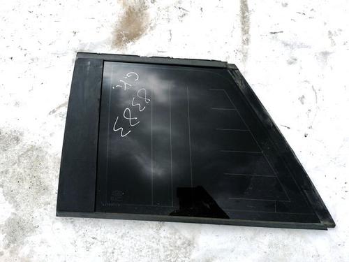 Panel rude bagtil venstre Panel rude bagtil venstre 35391134 35391134