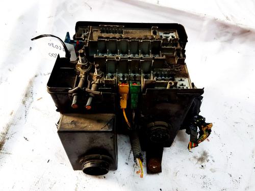 Used Fuse box Fuse box 33062828 33062828