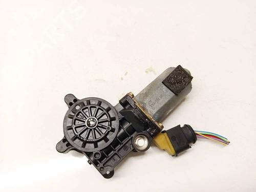 Used Right front window motor Right front window motor VOLVO S60 I (384) 2.4 (140 hp) 34809218 34809218