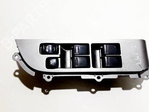 Used Switch Switch NISSAN X-TRAIL I (T30) 2.2 dCi (136 hp) 33514647 33514647