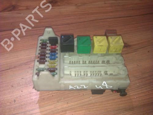 Used Fuse box Fuse box FORD MONDEO II (BAP) 1.8 TD (90 hp) 33517131 33517131