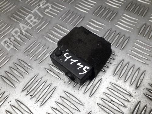 Used Electronic module Electronic module TOYOTA LAND CRUISER 90 (_J9_) 3.0 TD (KZJ90_, KZJ95_, KZJ90R, KZJ95R, KZJ90W, KZJ95W) (125 hp) 33502112 33502112