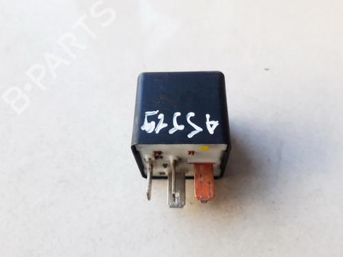 other-audi-a4-b5-8d2-1994-1995-1996-1997-1998-1999-2000-2001-33101247 main image