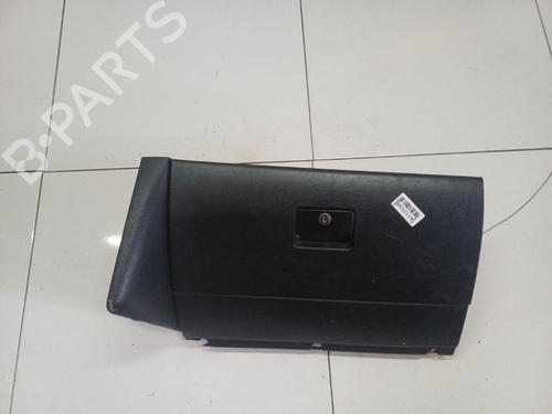 Handskerum Handskerum VW GOLF IV (1J1) 1.9 TDI (110 hp) 34758217 34758217