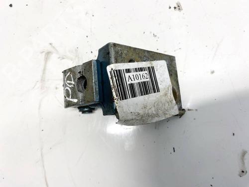 hingedoor-check-strap-audi-a4-b5-8d2-1994-1995-1996-1997-1998-1999-2000-2001-32587993 main image