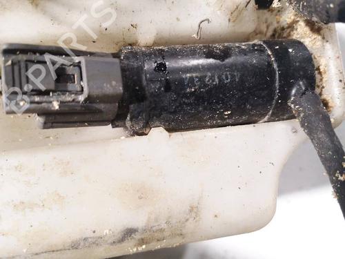 Used Washer pump Washer pump SUBARU LEGACY IV Estate (BP) 2.0 D AWD (BPD) (150 hp) 34921772 34921772