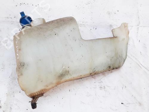 Used Windscreen washer tank Windscreen washer tank 35864649 35864649