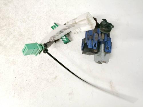 Used Fuse box Fuse box 32566153 32566153