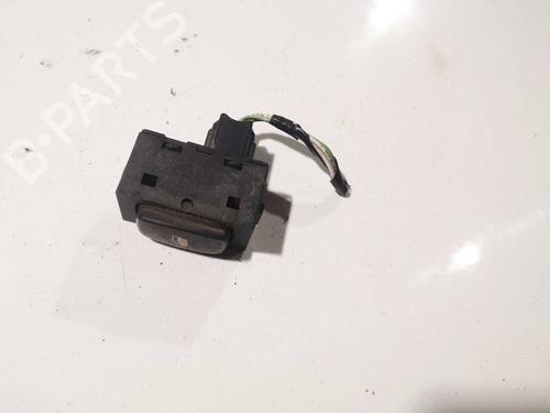 Used Switch Switch PEUGEOT 407 (6D_) 2.0 16V (6DRFJC, 6DRFJE, 6DRFJF) (140 hp) 32547396 32547396