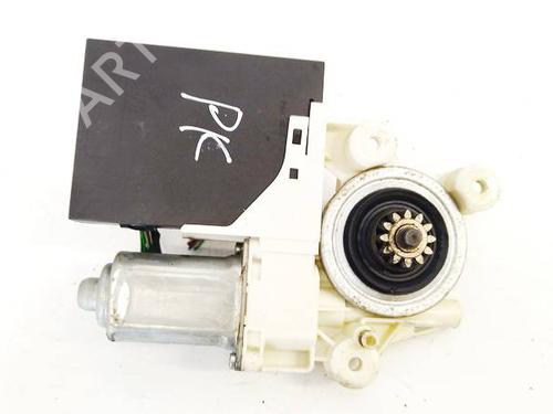 Left front window motor VOLVO S40 II (544) 2.0 D | BP37278500E21 - Image 3