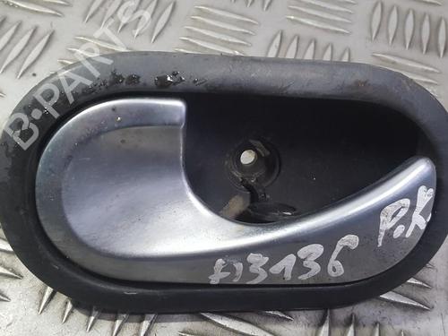 Used Front left interior door handle Front left interior door handle RENAULT CLIO III (BR0/1, CR0/1) 1.2 16V (78 hp) 35680690 35680690