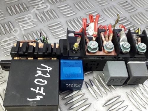 fuse-box-audi-a6-c5-4b2-4b4-1997-1998-1999-2000-2001-2002-2003-2004-2005-33496682 main image